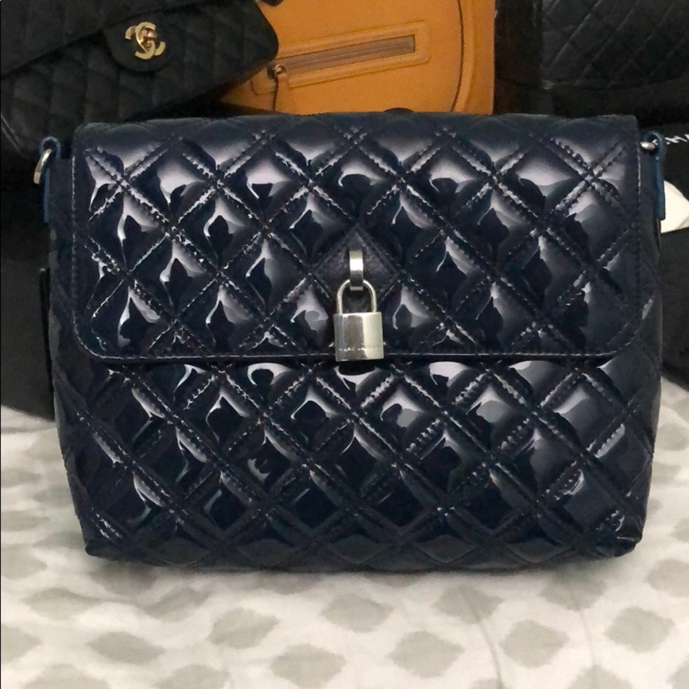 Used MARC JACOBS Quilted shoulder bag in Navy Blue